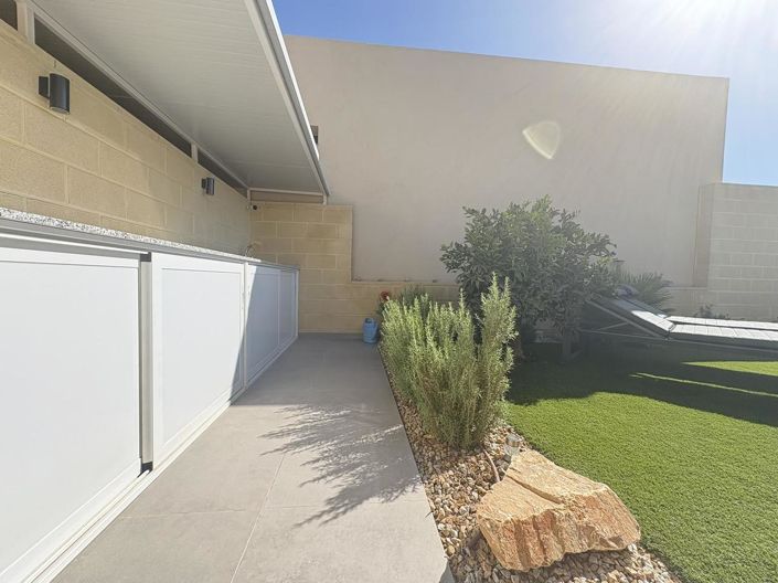 Image No.38-2 Bed Villa for sale