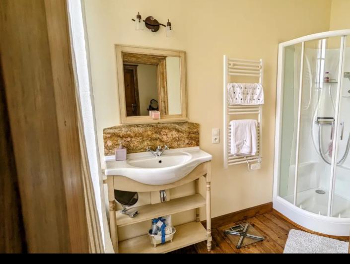 Image No.46-Châteaux de 7 chambres à vendre à Bussière-Boffy