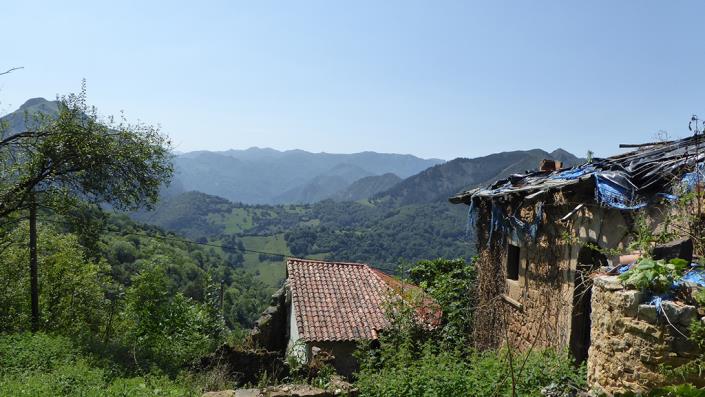 Image No.15-5 Bed Country Property for sale