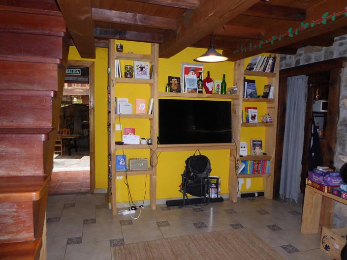 Image No.8-8 Bed Apartment for sale