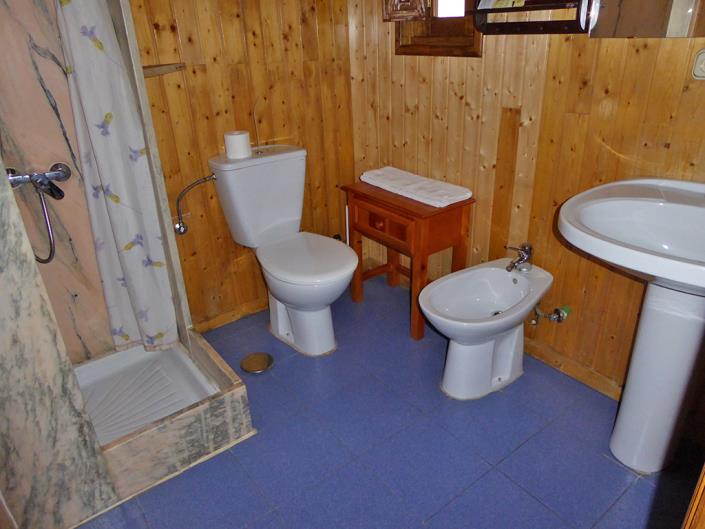 Image No.52-8 Bed Apartment for sale