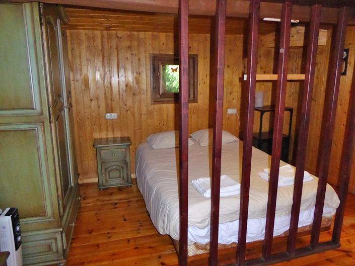 Image No.53-8 Bed Apartment for sale