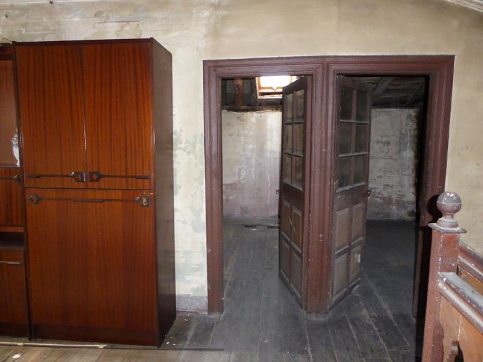 Image No.40-9 Bed Semi-Detached for sale