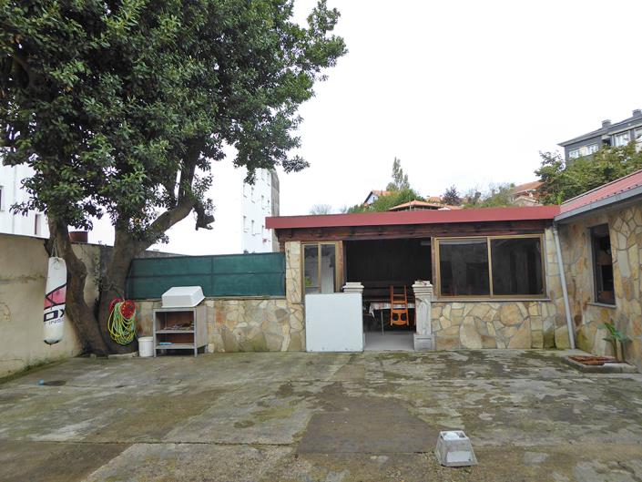 Image No.46-9 Bed Semi-Detached for sale