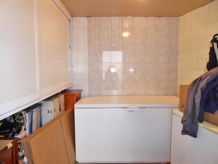 Image No.53-9 Bed Semi-Detached for sale