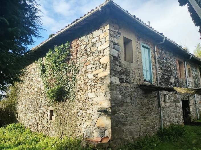 Image No.49-3 Bed Country Property for sale