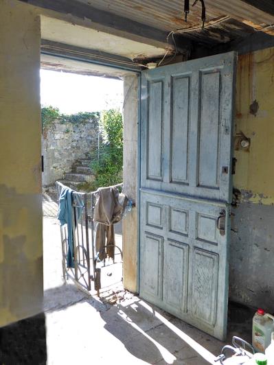 Image No.23-6 Bed Farmhouse for sale