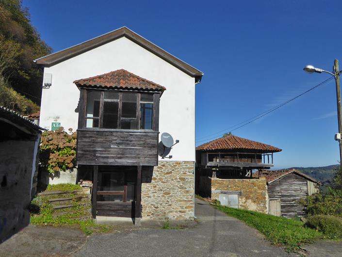 Image No.3-3 Bed Country Property for sale