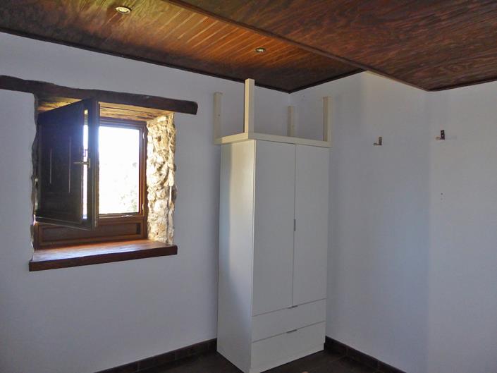 Image No.24-3 Bed Country Property for sale