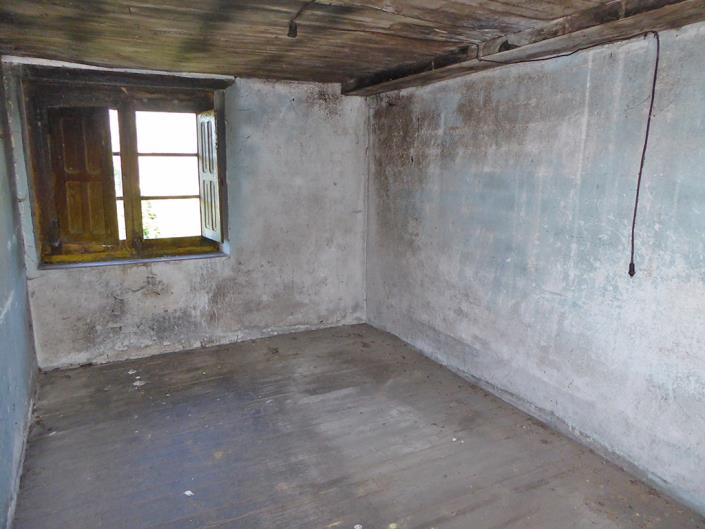 Image No.10-3 Bed Country House for sale