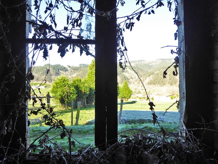 Image No.16-3 Bed Country House for sale