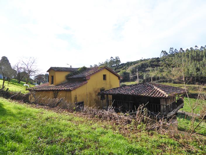 Image No.11-4 Bed Country House for sale