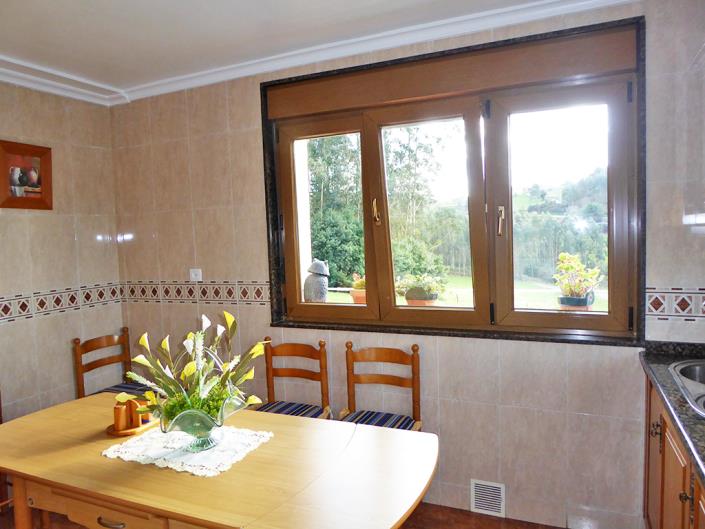 Image No.14-4 Bed Country House for sale