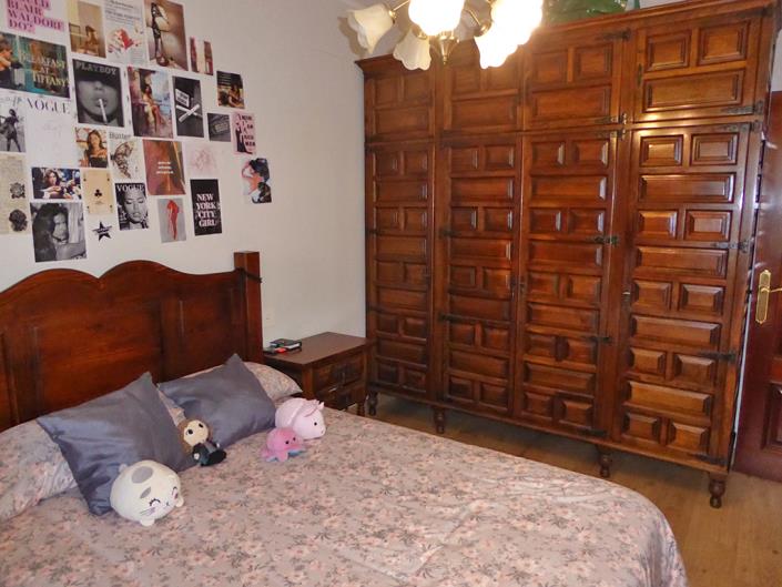 Image No.17-5 Bed Village House for sale