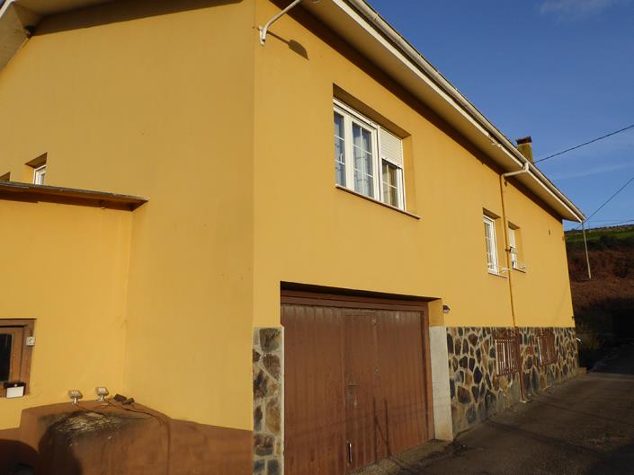 Image No.39-5 Bed Village House for sale