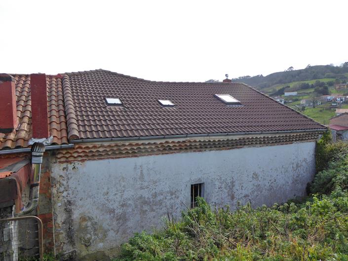 Image No.2-Maison de village de 5 chambres à vendre à Castrillón