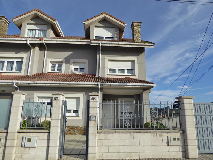 Image No.2-Maison / Villa de 4 chambres à vendre à Castrillón