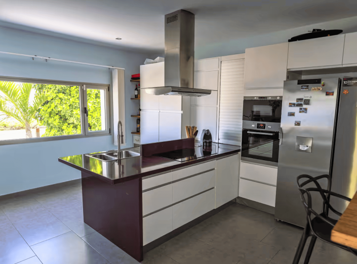 Image No.17-4 Bed Chalet for sale