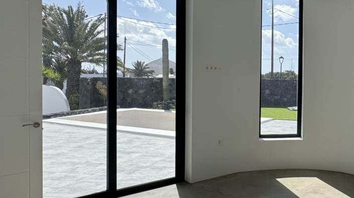 Image No.16-3 Bed Chalet for sale