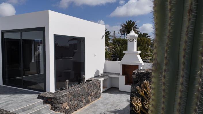 Image No.7-3 Bed Chalet for sale