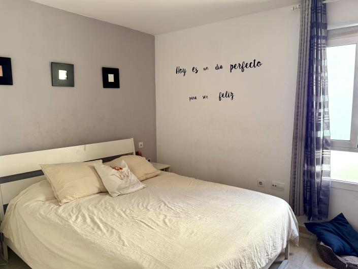 Image No.22-2 Bed Apartment for sale