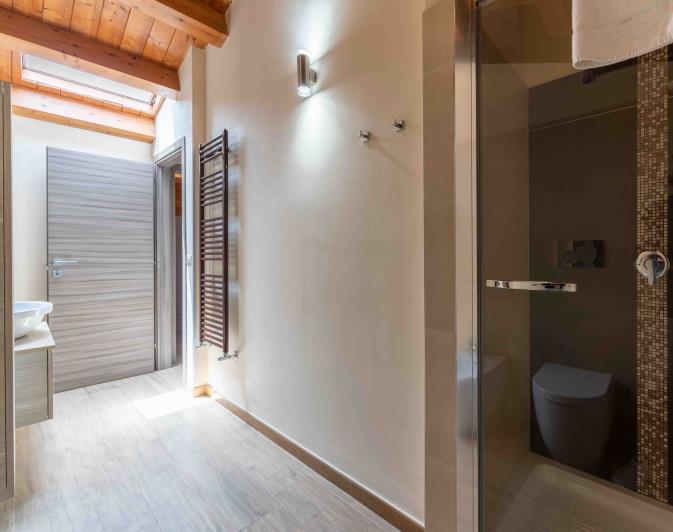 Image No.26-2 Bed Apartment for sale