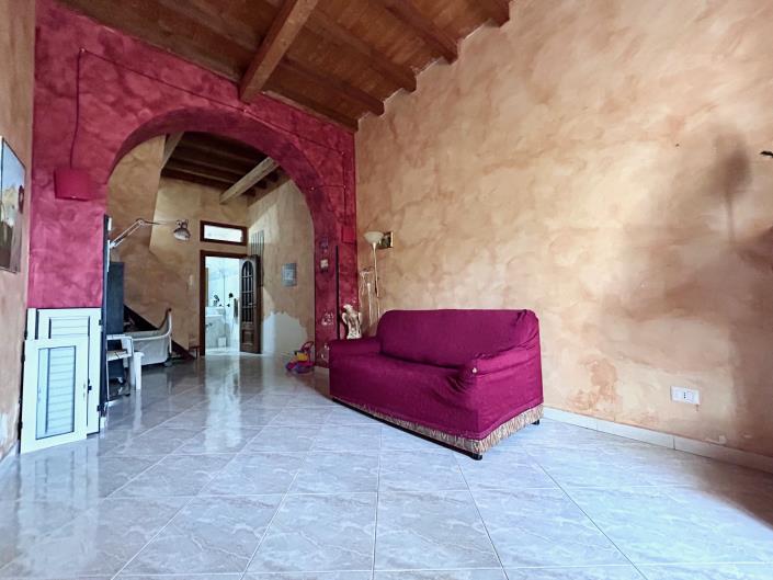 Image No.4-3 Bed House for sale