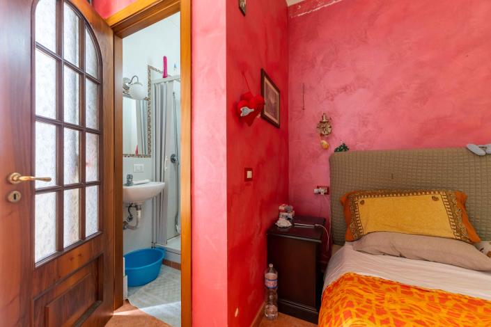 Image No.16-3 Bed House for sale