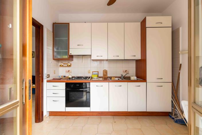 Image No.18-3 Bed Apartment for sale