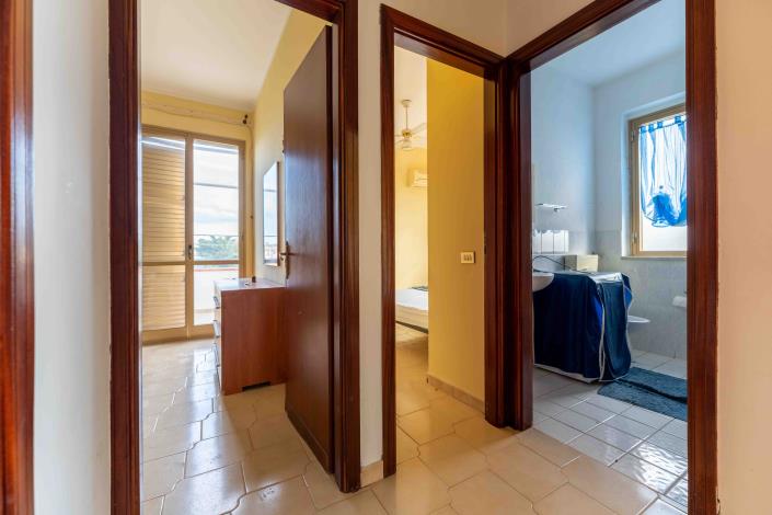 Image No.19-3 Bed Apartment for sale