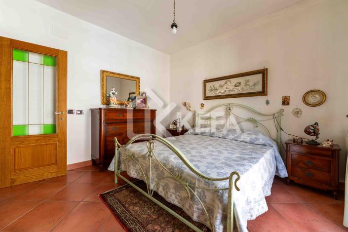 Image No.29-4 Bed Apartment for sale