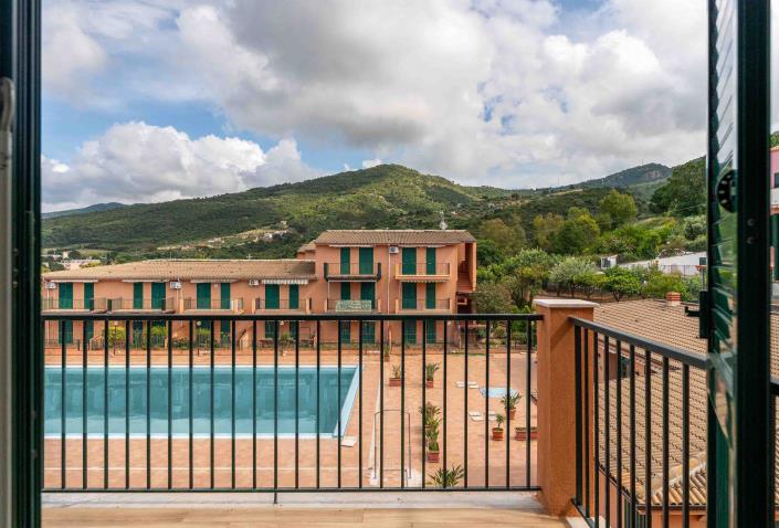 Image No.24-1 Bed Apartment for sale