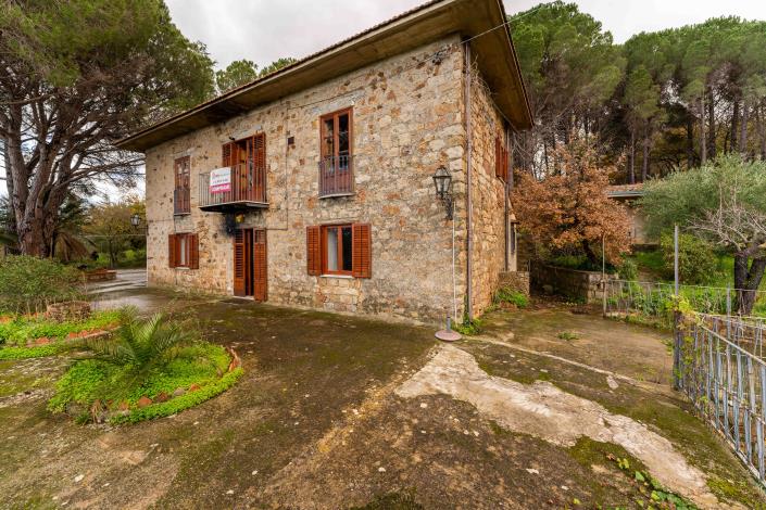 Image No.16-5 Bed Villa for sale