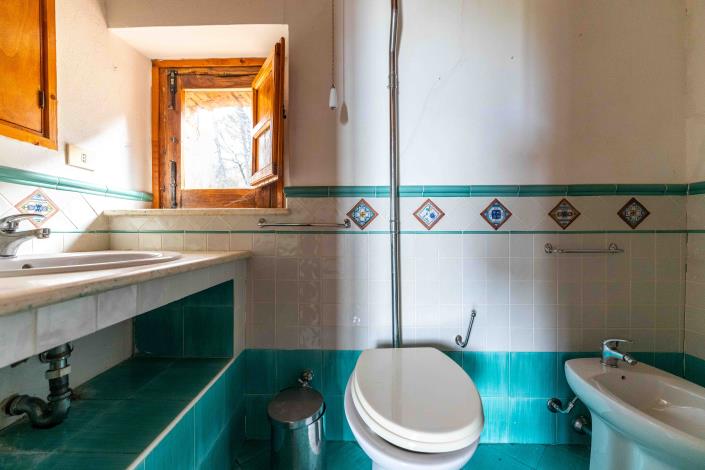 Image No.35-5 Bed Villa for sale