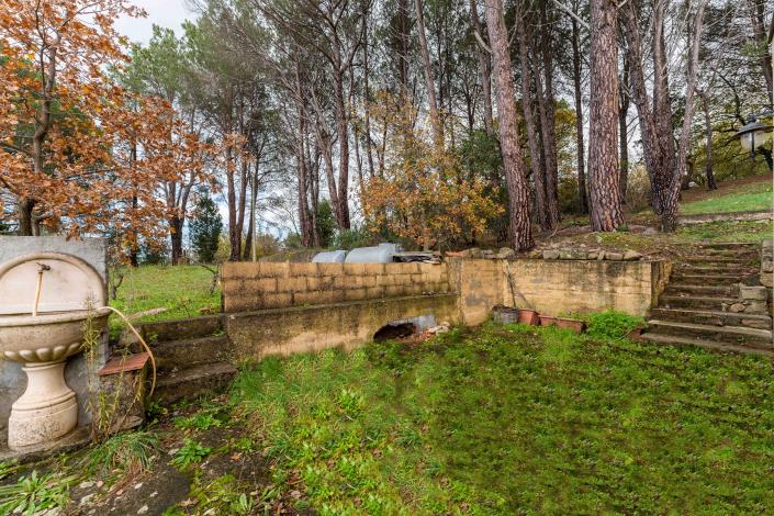 Image No.39-5 Bed Villa for sale