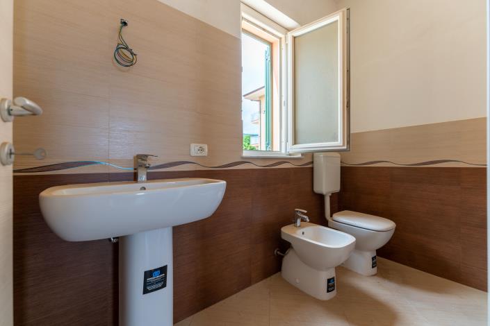 Image No.22-3 Bed Apartment for sale