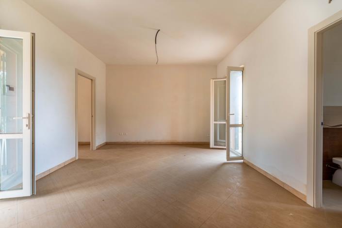 Image No.17-2 Bed Apartment for sale