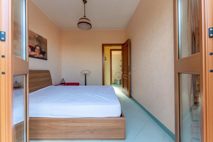 Image No.33-3 Bed Villa for sale