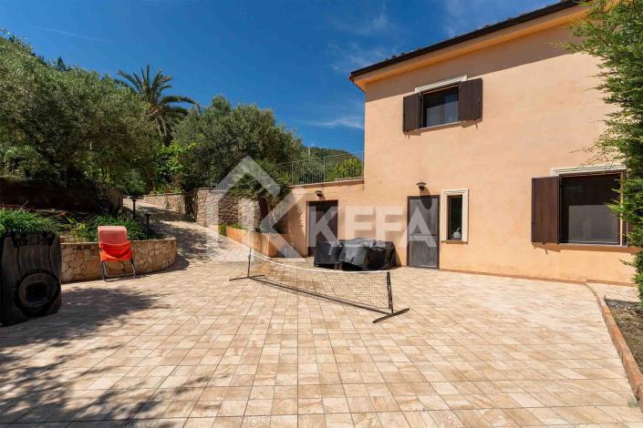 Image No.47-2 Bed Villa for sale