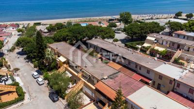 V603-Appartamento-primo-piano-in-residence-a-pochi-metri-dal-mare--Campofelice-di-Roccella--14-