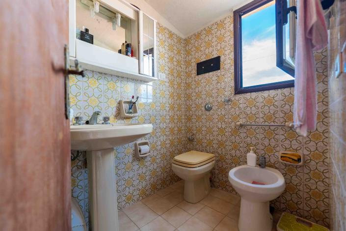 Image No.14-1 Bed Apartment for sale