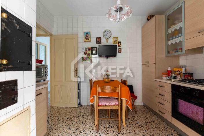 Image No.5-1 Bed Townhouse for sale