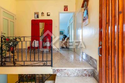 V606-terratetto-panoramico-e-caratteristo-a-Pollina-a-pochi-km-da-Cefalu--26-