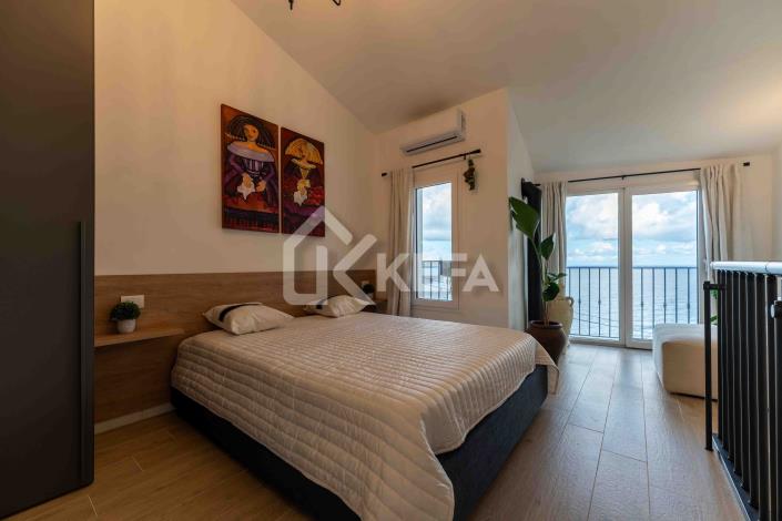 Image No.15-2 Bed Townhouse for sale