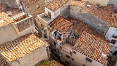 terratetto-a-isnello-kefaimmobiliare--1-