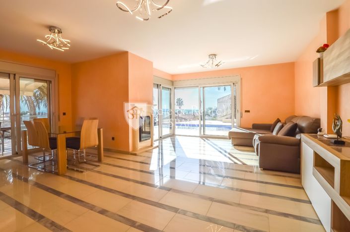 Image No.4-Villa de 3 chambres à vendre à Lloret de Mar