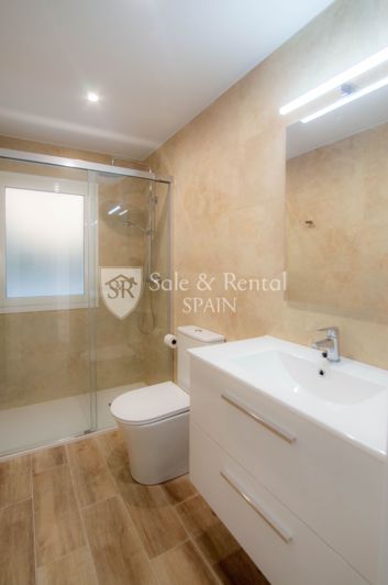 Image No.7-3 Bed Flat for sale