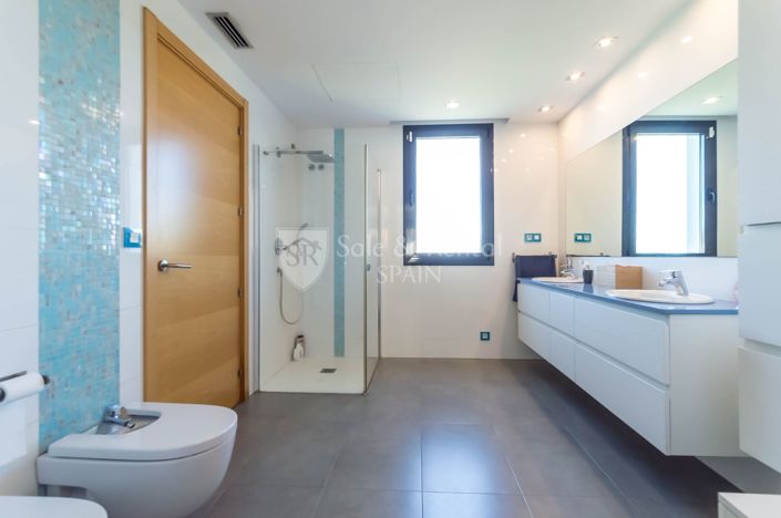 Image No.20-Villa de 4 chambres à vendre à Lloret de Mar