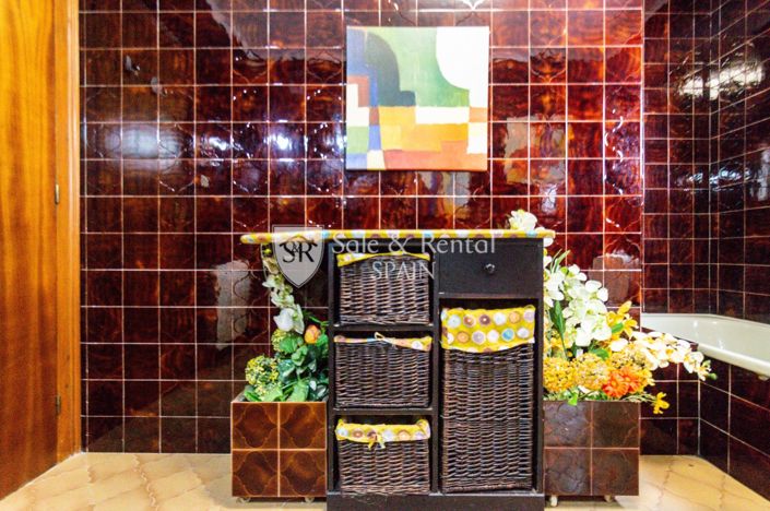 Image No.17-4 Bed Villa for sale