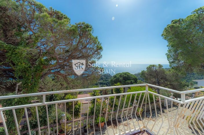 Image No.25-4 Bed Villa for sale